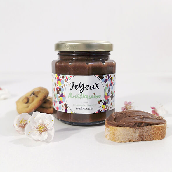 Pate A Tartiner Joyeux Anniversaire Chocolat Et Noisettes Idee Box Cadeau Pate A Tartiner Joyeux Anniversaire Chocolat Et Noisettes Idee Box Cadeau