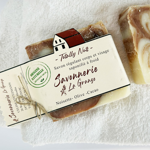 Savon artisanal régulant Totally Nuts - Noisette, Olive et Cacao