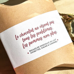 Le chocolat ne résout pas tous les problèmes. Les pommes non plus ! Boules chocolat noisette, cacao et caramel