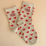 Chaussettes à paillette petit cœurs « Love More »